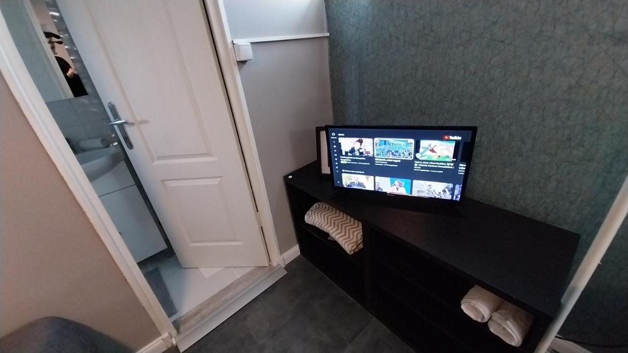Hi-Bp Garden City Batsanyi Tiny House Near The City Train With Free Parking Budapešť Exteriér fotografie